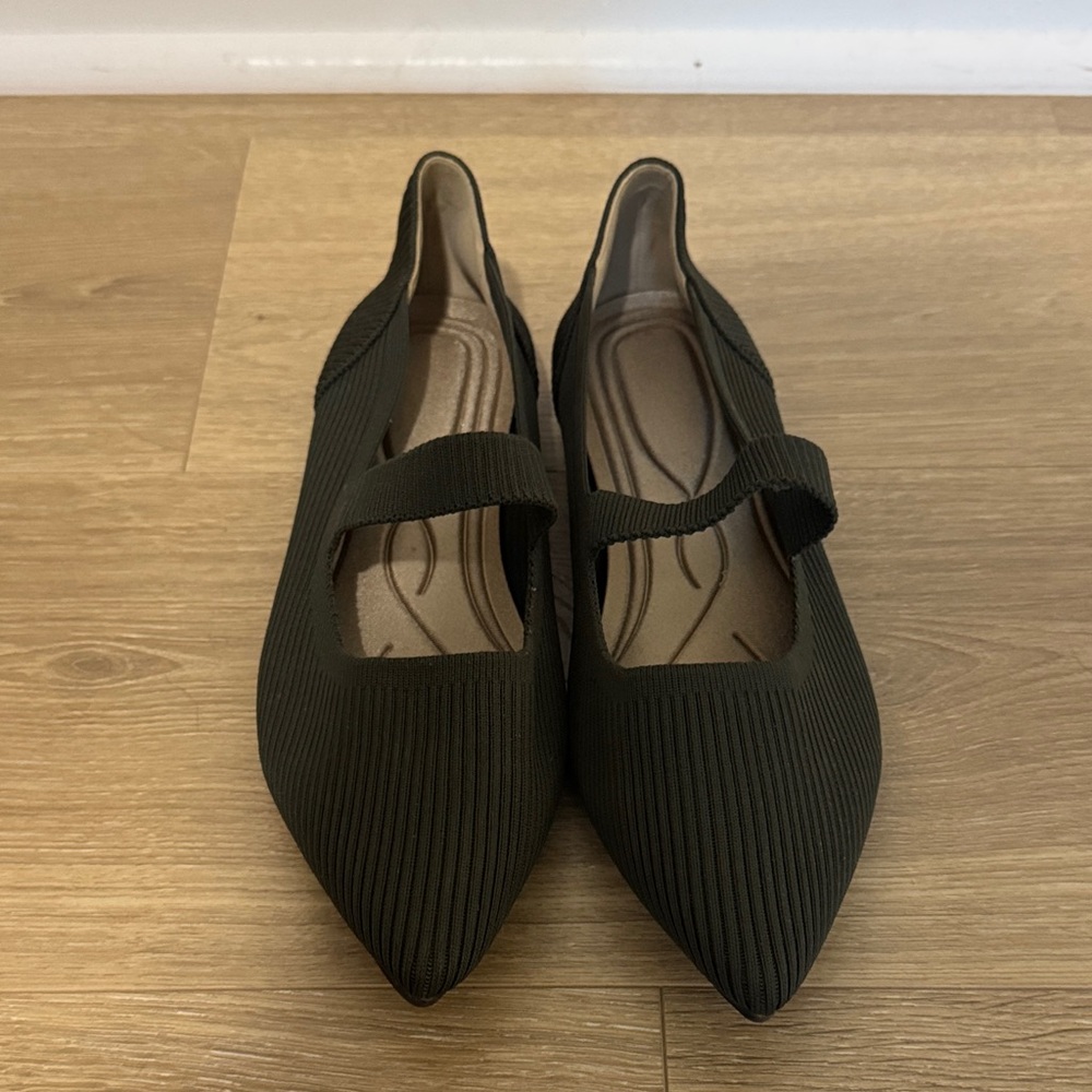 Elegant Black Women's Shoes